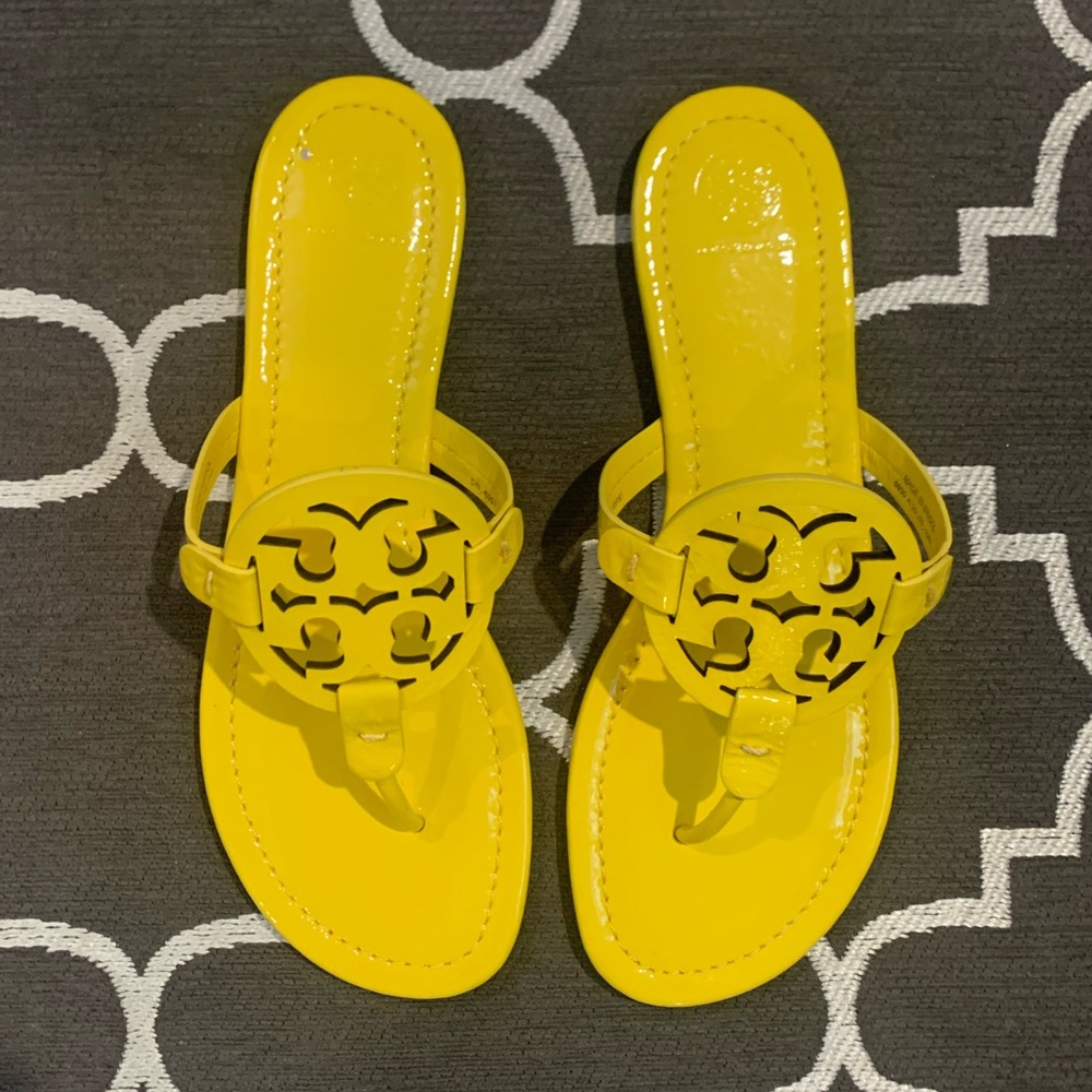 Tory Burch Miller sandal Yellow sz 10 NIB